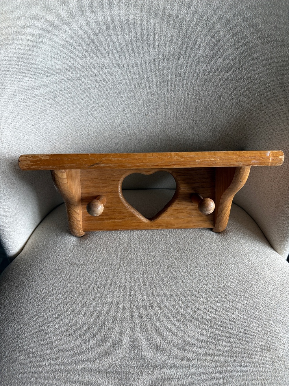 VTG 1980s Wooden Heart Wall Shelf - Natural Brown
